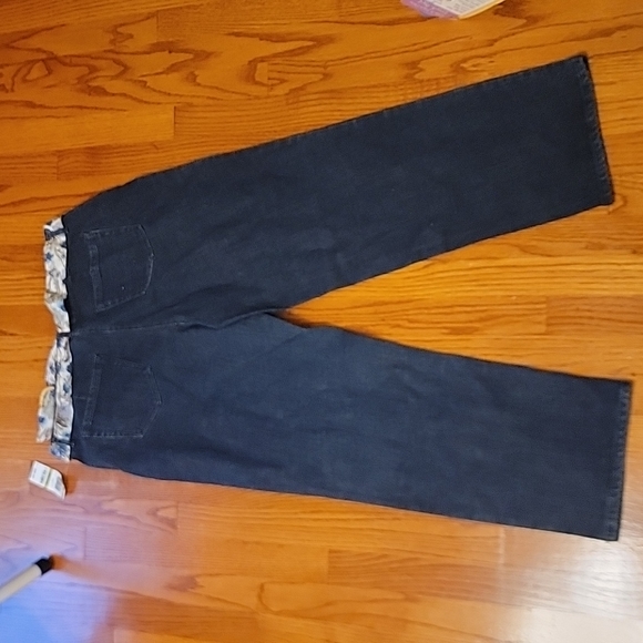 Charter Club Floral Belted Petite Jeans - Picture 4 of 4